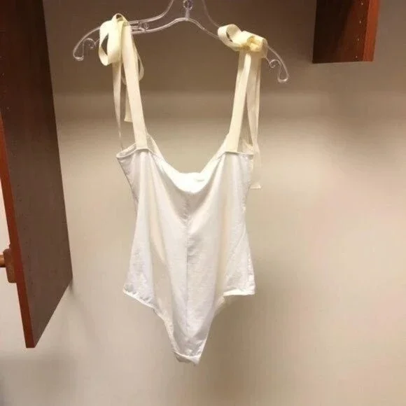 NWT Reformation Marsala Tie Strap Bodysuit Ribbon Large - Picture 6 of 11